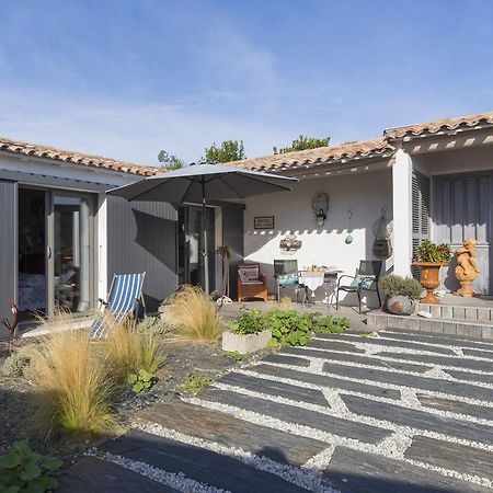 リヴドゥー・プラージュ Gaia Et Salome Bed & Breakfast エクステリア 写真