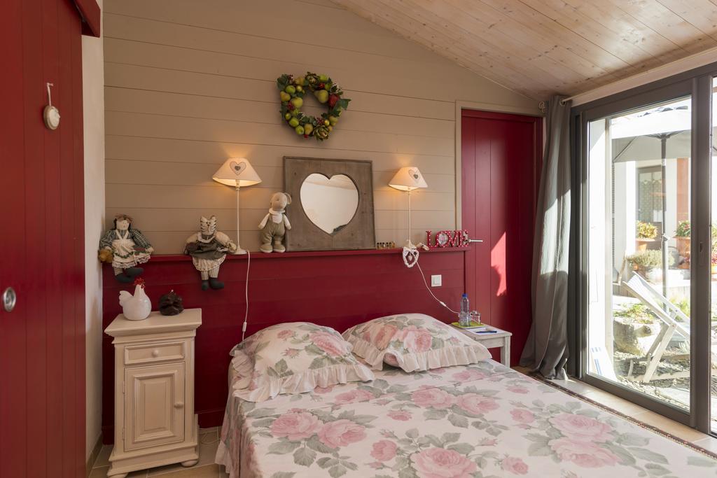 リヴドゥー・プラージュ Gaia Et Salome Bed & Breakfast エクステリア 写真