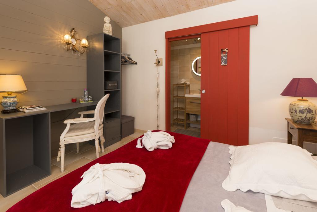 リヴドゥー・プラージュ Gaia Et Salome Bed & Breakfast エクステリア 写真